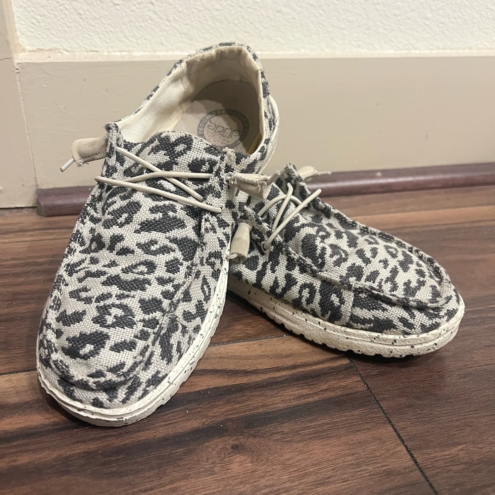 Hey Dude | Cheetah Print Shoes | Size US 7, EU 38